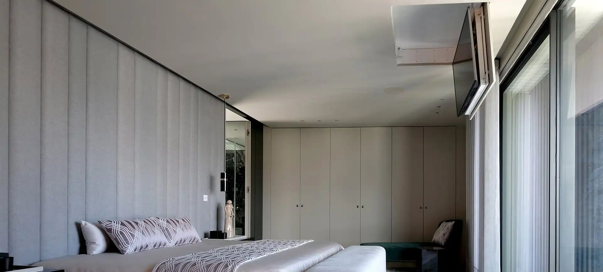 Casa LR, Portugal, photo 2 of 7