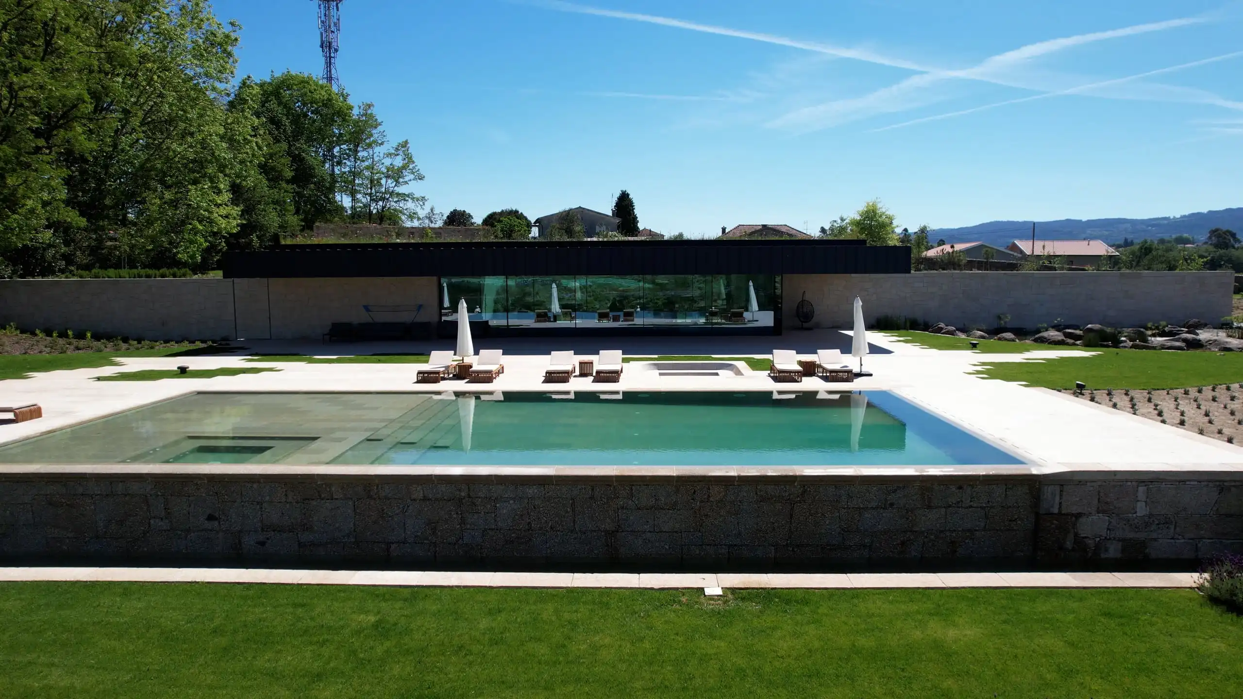 Fama House, Famalicão